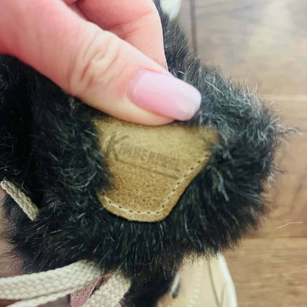 Like new Kimberfeel size 7Tan Fur-Lined Lace-Up Boots - Picture 8 of 8